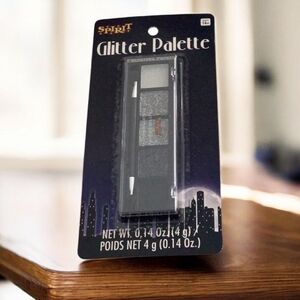 Eye makeup Glitter palette by Spirit Halloween make up new with tags